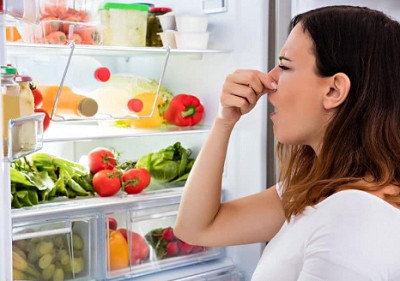 Как легко и просто, удалить неприятный запах из холодильника?