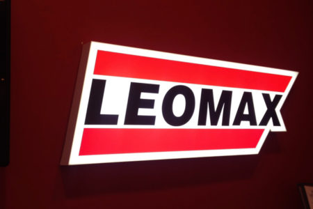 Почему упала популярность магазина на диване LEOMAX?