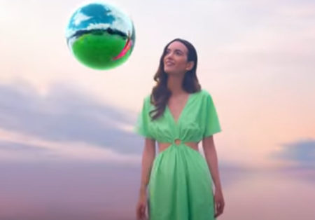 Что за девушка из рекламы Zolla «Summer ’23 campaign» (2023)?