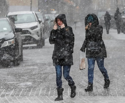 Москву засыплет снегом в воскресенье. Куда жаловаться на случай полученной снежной травмы?