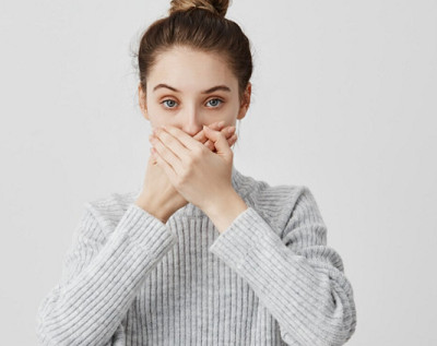 О каких заболеваниях говорит неприятный запах изо рта?